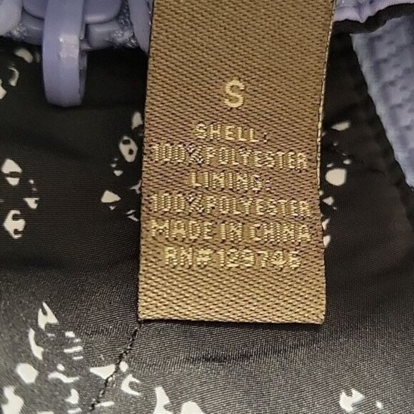 𝅺Bit & Bridle Reversible Blue and Black Quilted Puffer Women's Vest, Size Small - Picture 10 of 10